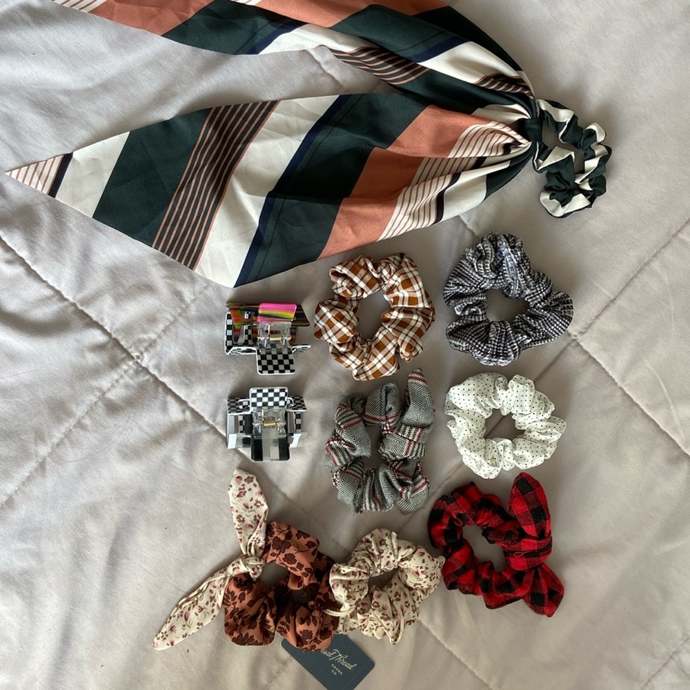 Set of hair accessories